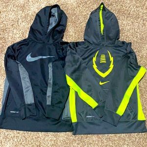 2 Youth large Nike Therma-Fit hoodie pullovers. Excellent condition